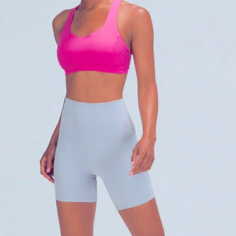 NWT Lululemon Free Serene Bra SONIC PINK size 6 - Picture 3 of 5